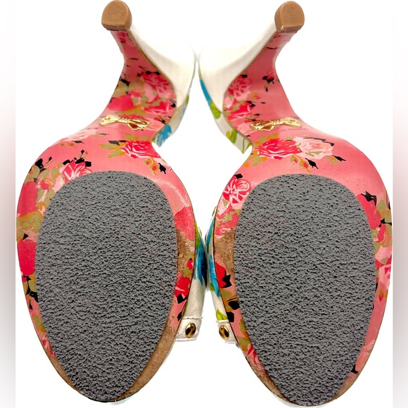 RARE Beautiful Betsey Johnson Casual Heels, 7M Good Preowned Vintage Condition - Picture 6 of 10